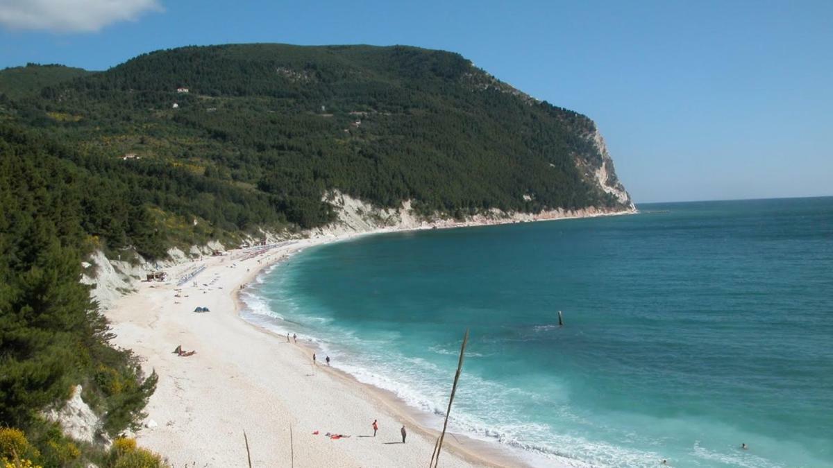 Vila La Violetta Camerano Exteriér fotografie